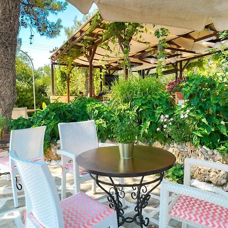 Esperia Hotel Pefkari